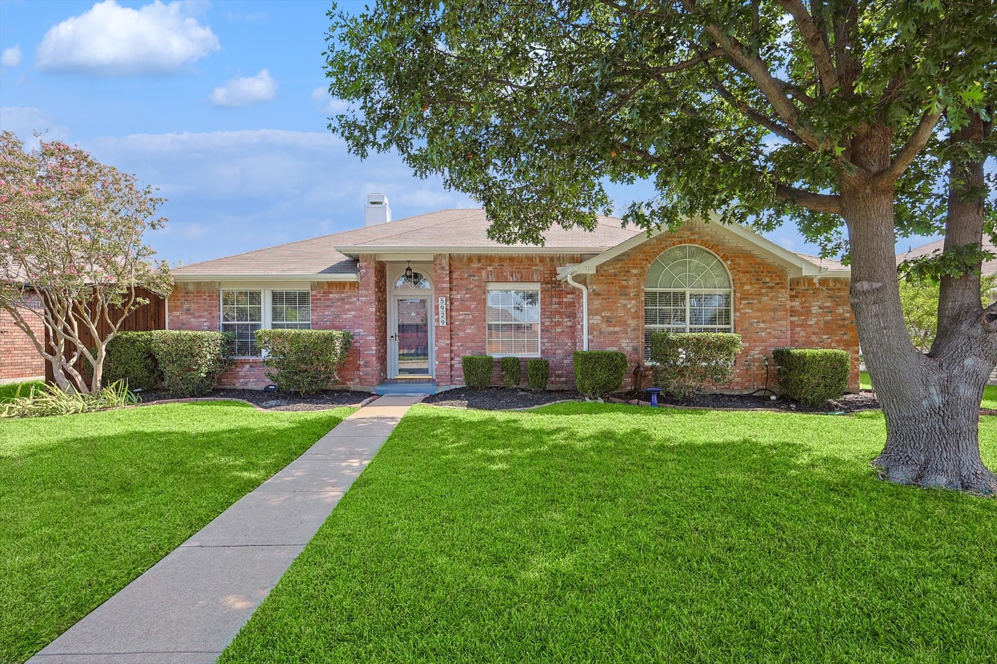 5929 Fox Drive The Colony TX 75056