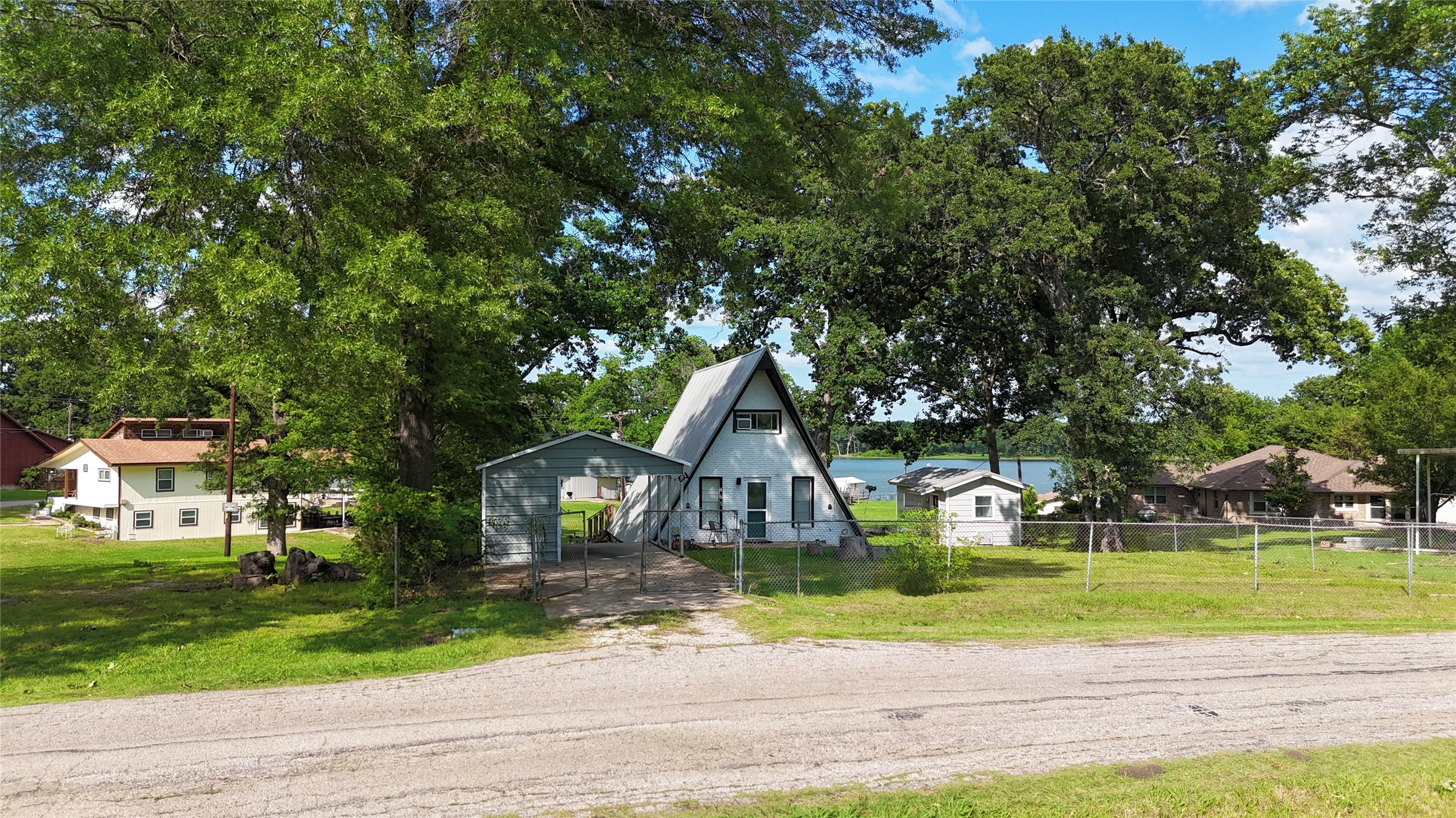467 Old Mill Lane East Tawakoni TX 75472