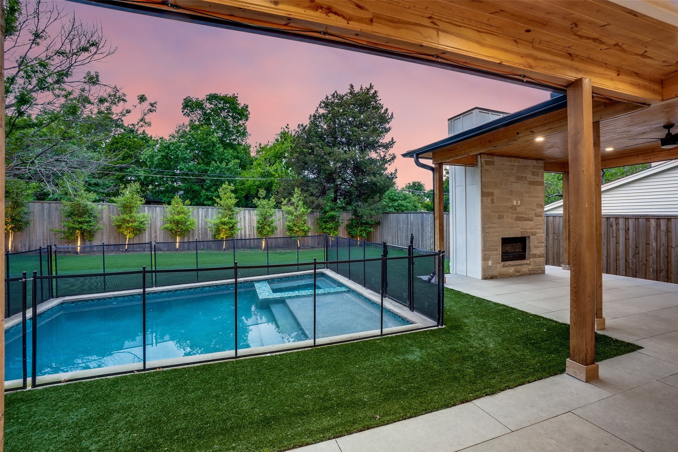 6907 Blessing Drive Dallas TX 75214