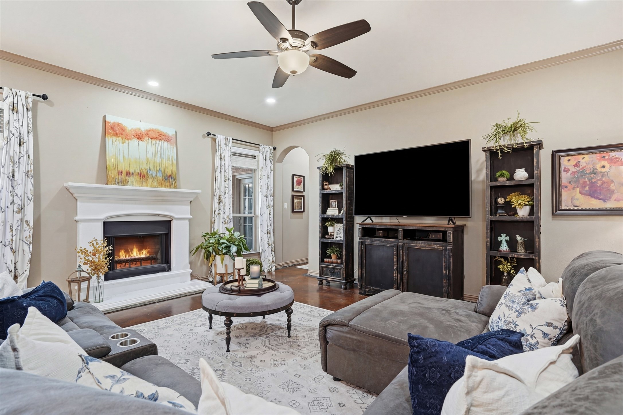 217 Silver Rose Boulevard Burleson TX 76028