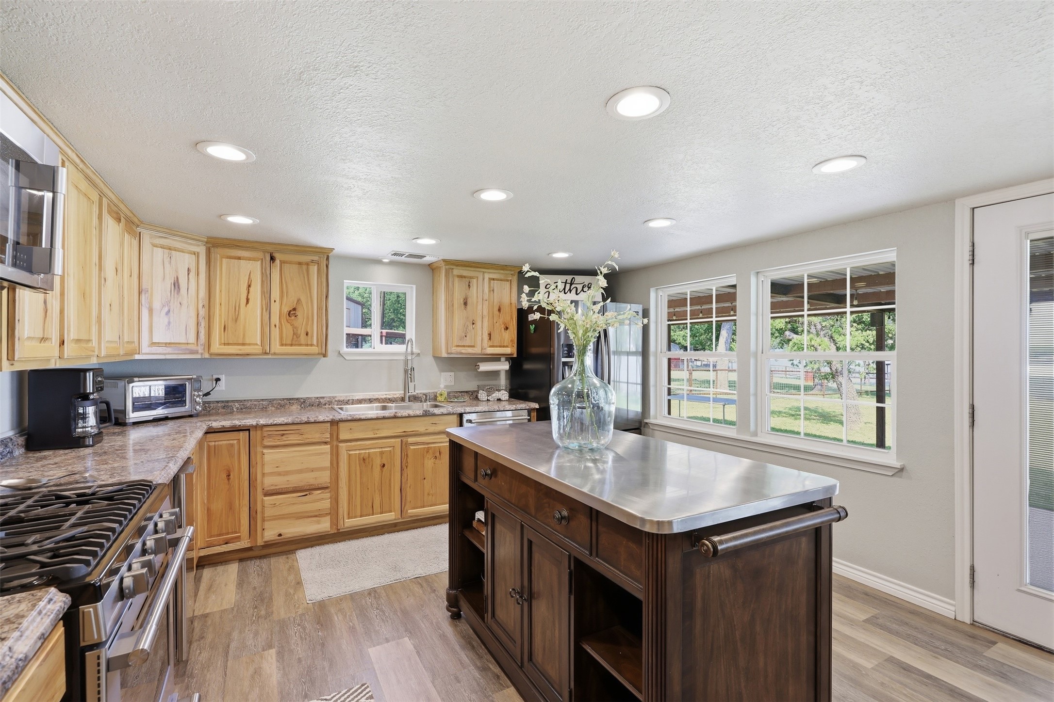 125 County Road 596 Eastland TX 76448