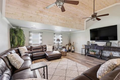 125 County Road 596 Eastland TX 76448