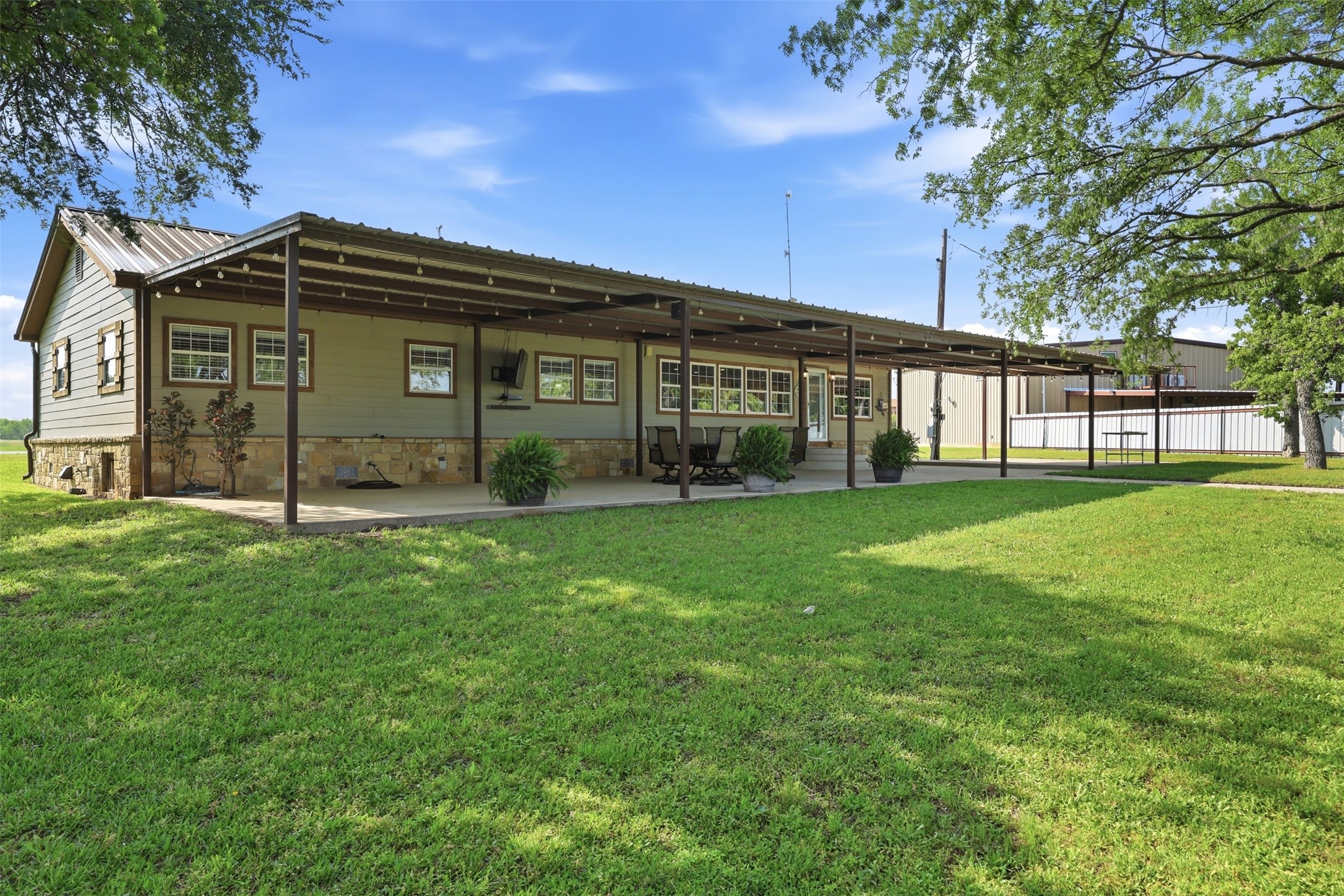 125 County Road 596 Eastland TX 76448