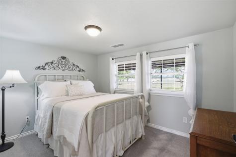 125 County Road 596 Eastland TX 76448