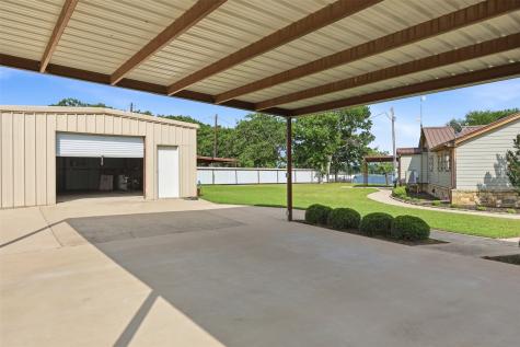 125 County Road 596 Eastland TX 76448