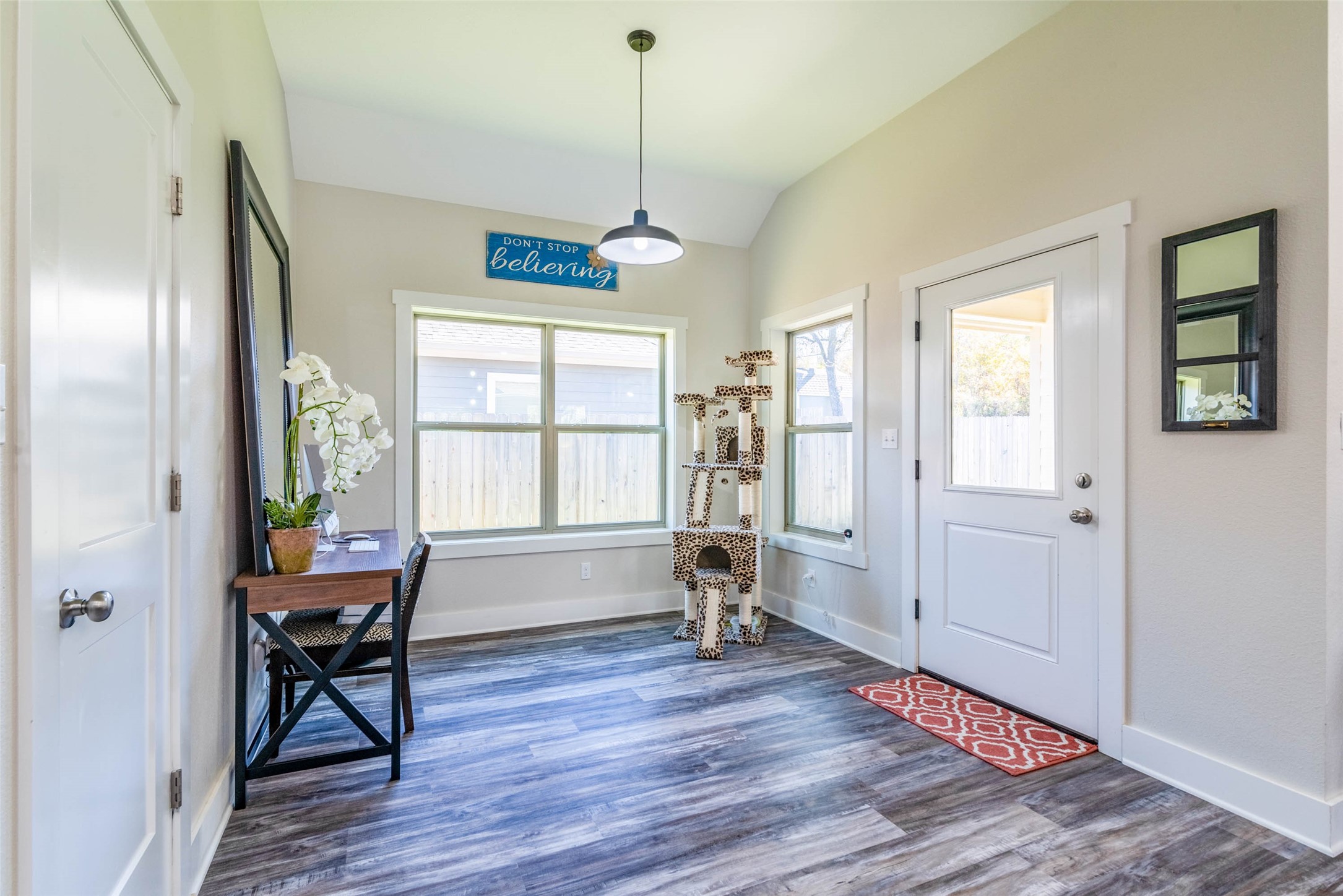 1226 W Elm Street Denison TX 75020