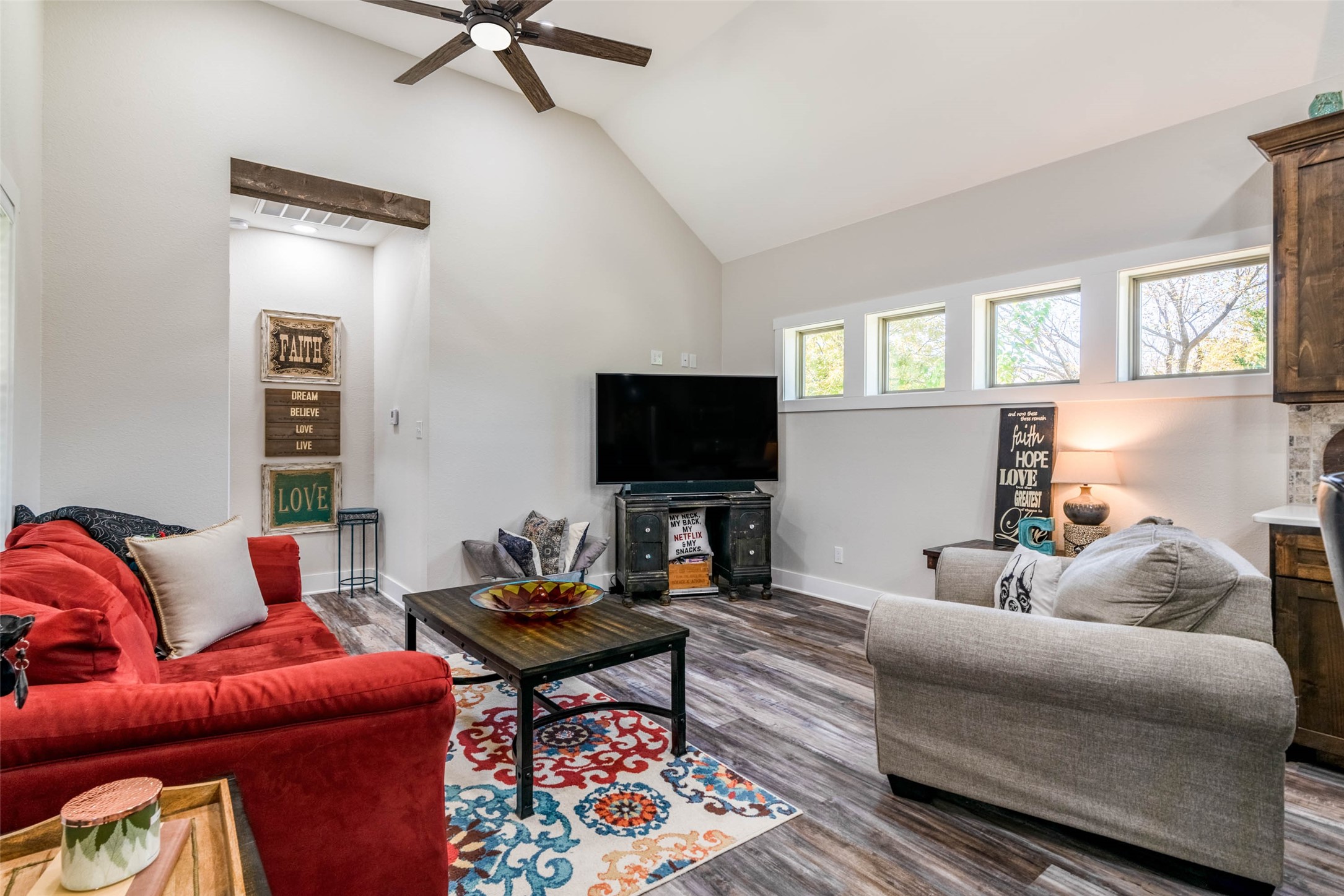 1226 W Elm Street Denison TX 75020