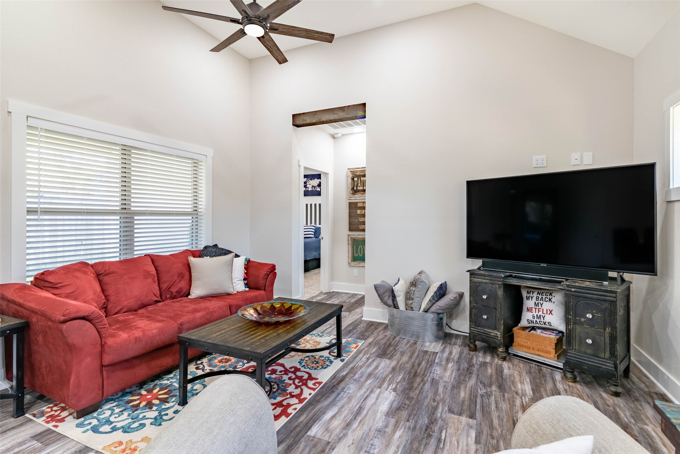 1226 W Elm Street Denison TX 75020