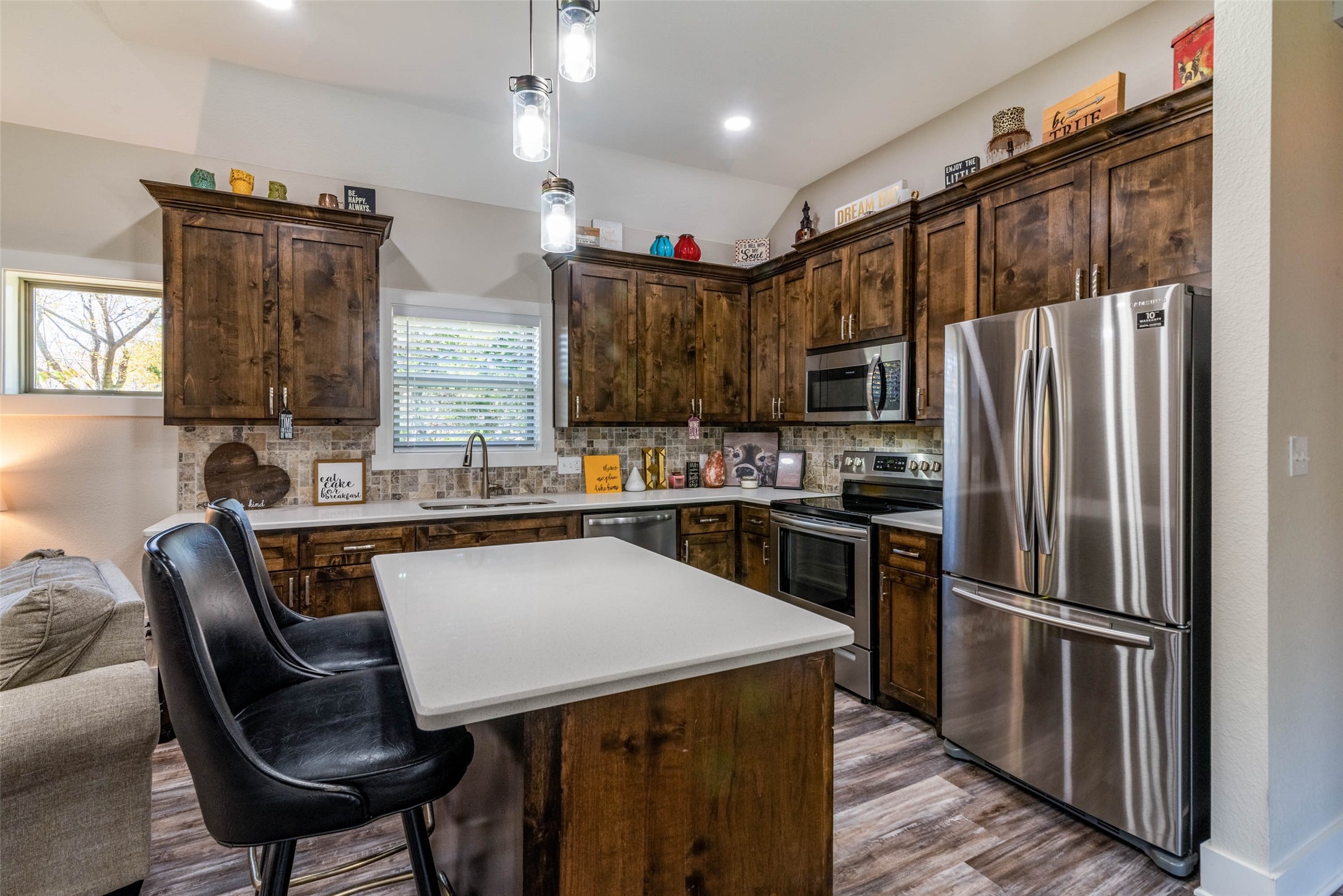 1226 W Elm Street Denison TX 75020