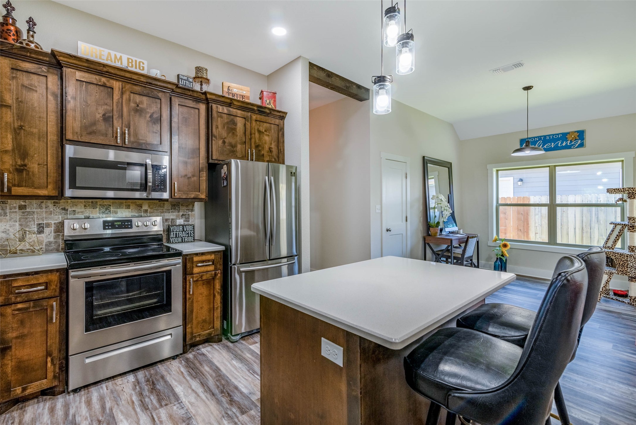 1226 W Elm Street Denison TX 75020