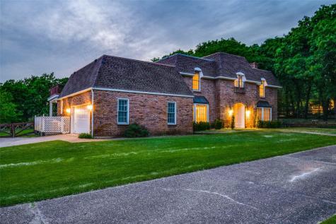 110 Hollow Oak Court Double Oak TX 75077