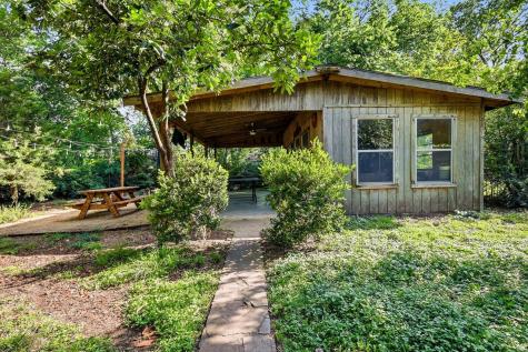 1821 Sena Street Denton TX 76201