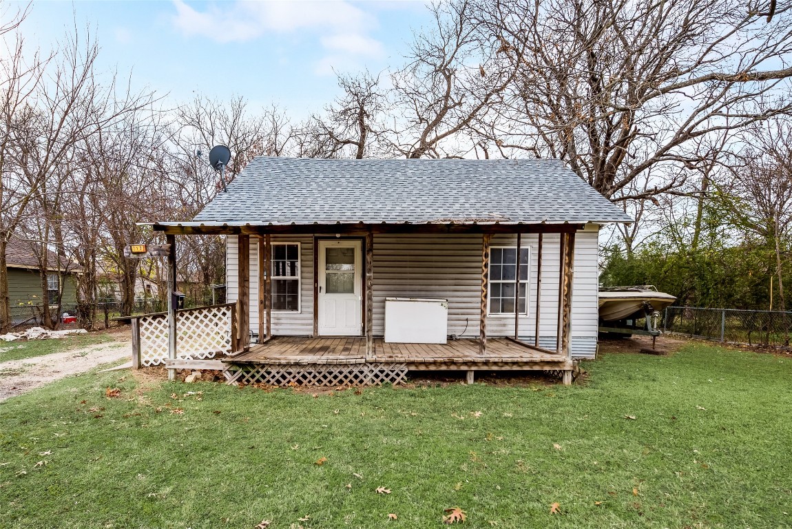 713 S Wine Street Gainesville TX 76240
