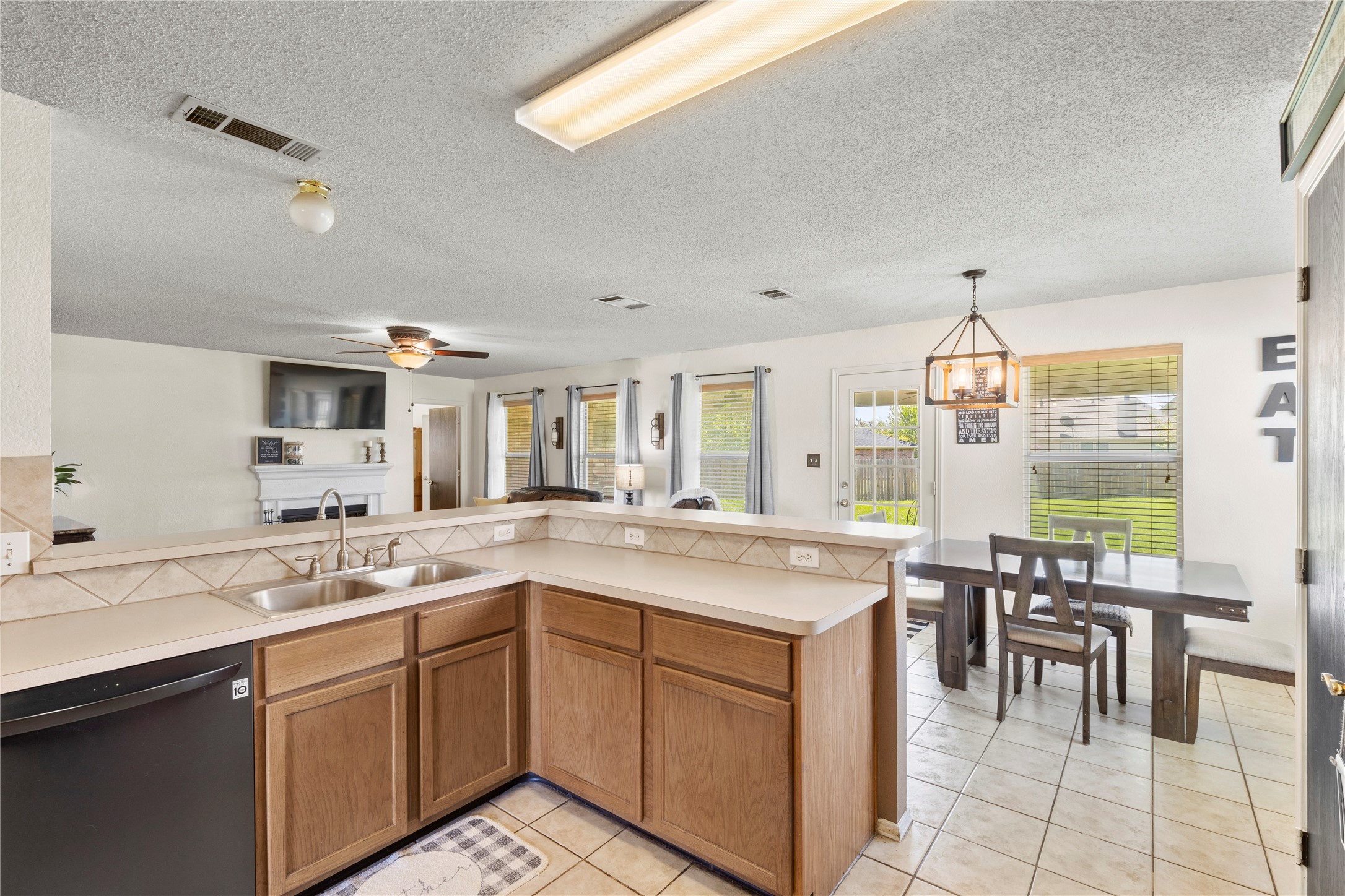 1403 Buckingham Drive Forney TX 75126