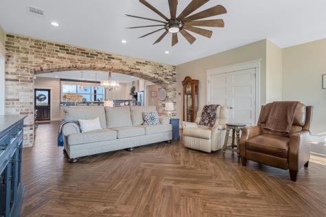 5050 Helton Road Justin TX 76247