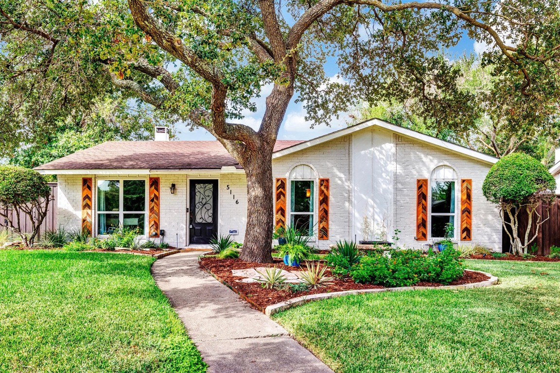 5116 Gallahad Drive Garland TX 75044