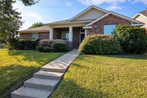 10601 Ambling Trail Fort Worth TX 76108