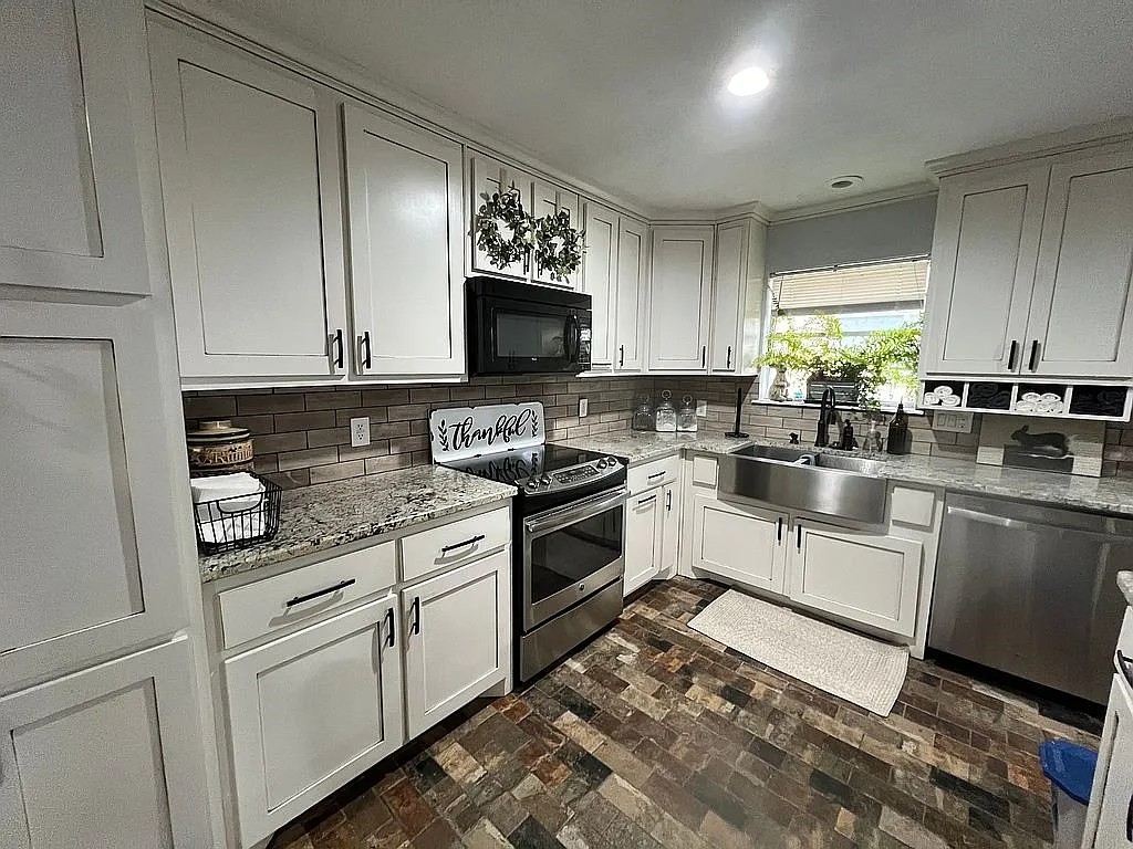 2316 Diana Street Sherman TX 75092