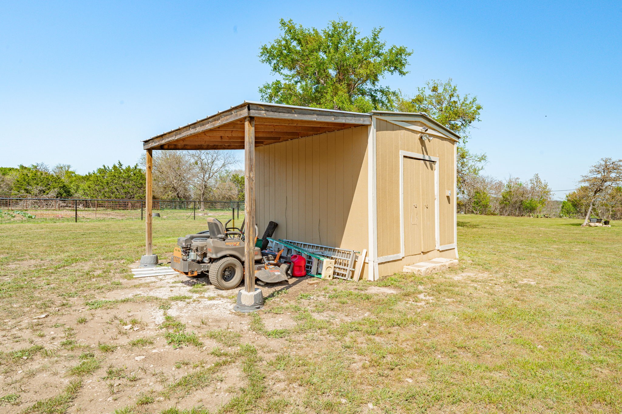 7915 E Fm 580 Kempner TX 76539