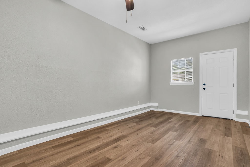 2412 Spiller Street Fort Worth TX 76105