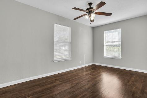 2412 Spiller Street Fort Worth TX 76105