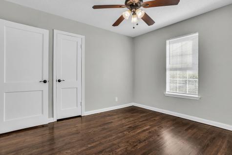 2412 Spiller Street Fort Worth TX 76105