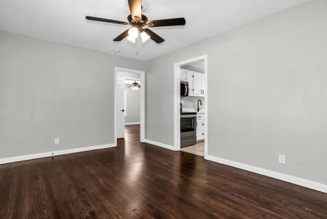 2412 Spiller Street Fort Worth TX 76105