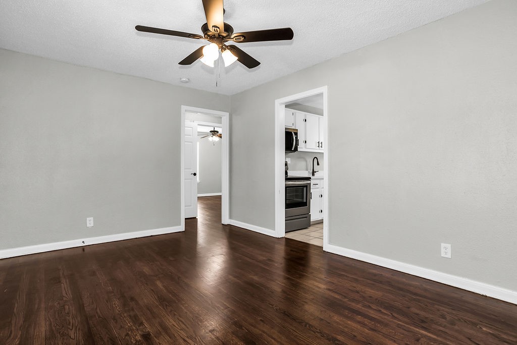 2412 Spiller Street Fort Worth TX 76105
