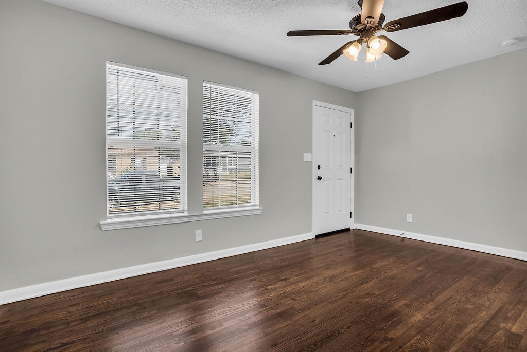 2412 Spiller Street Fort Worth TX 76105