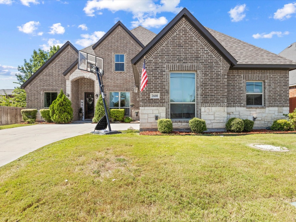 2600 Kuykendall Drive Arlington TX 76001
