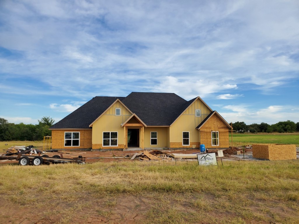 1056 Paradise Parkway Poolville TX 76487