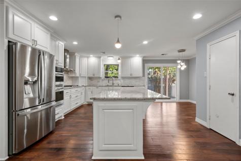 9925 Sandalwood Drive Woodway TX 76712