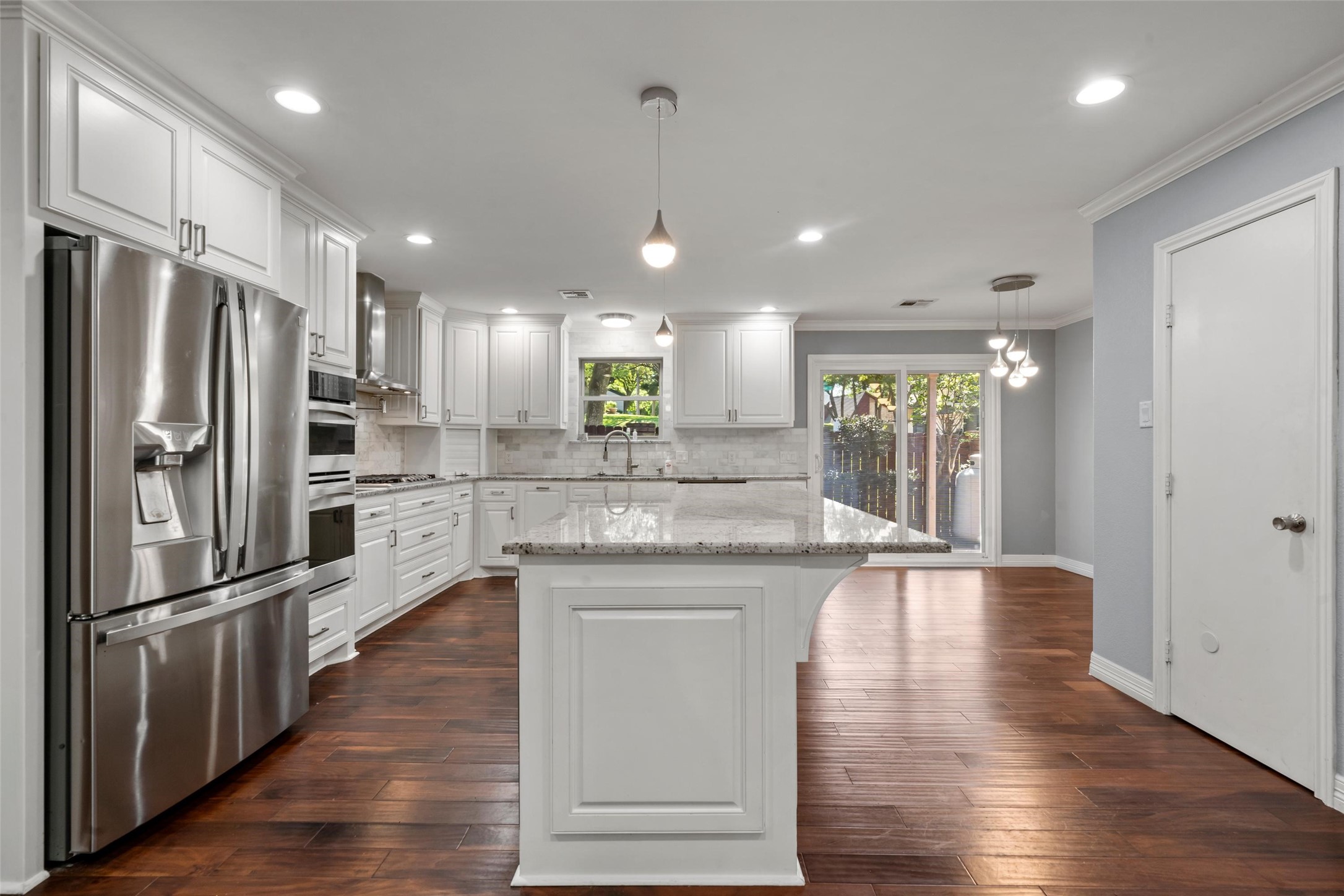 9925 Sandalwood Drive Woodway TX 76712