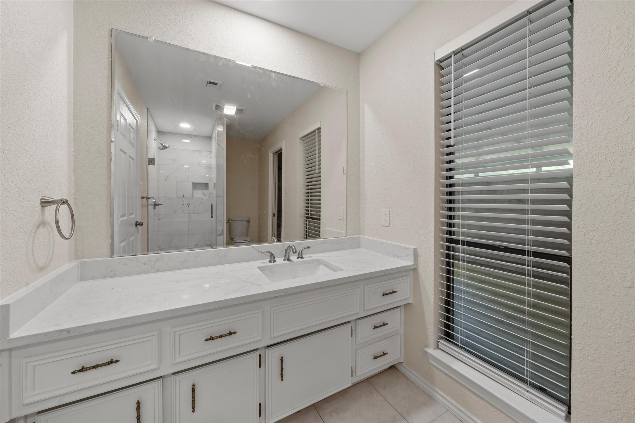 9925 Sandalwood Drive Woodway TX 76712