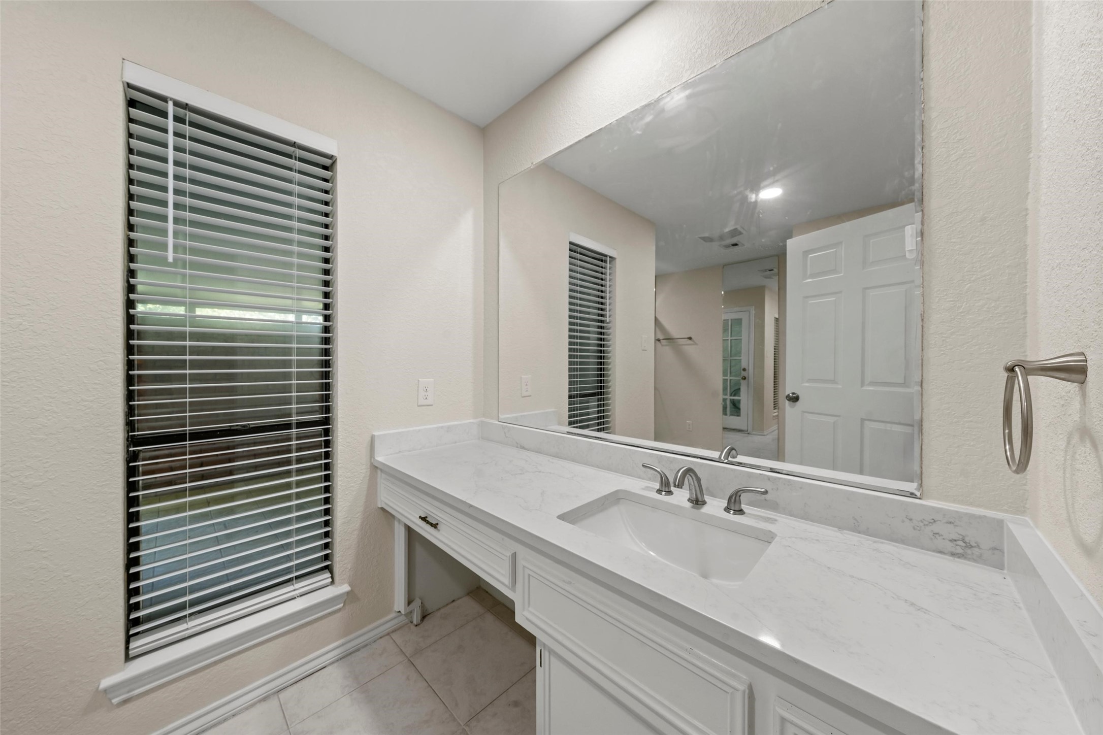9925 Sandalwood Drive Woodway TX 76712