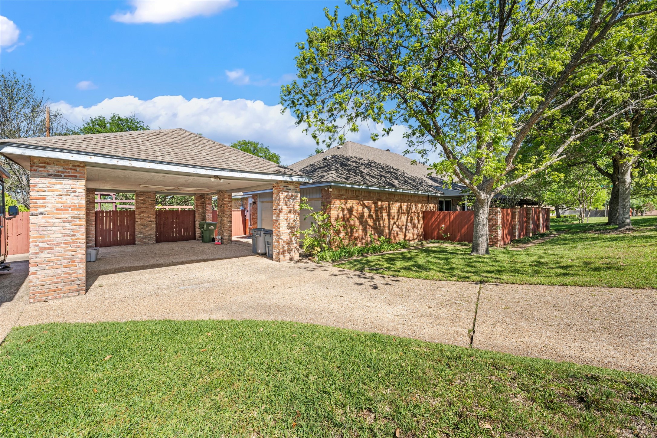 9925 Sandalwood Drive Woodway TX 76712