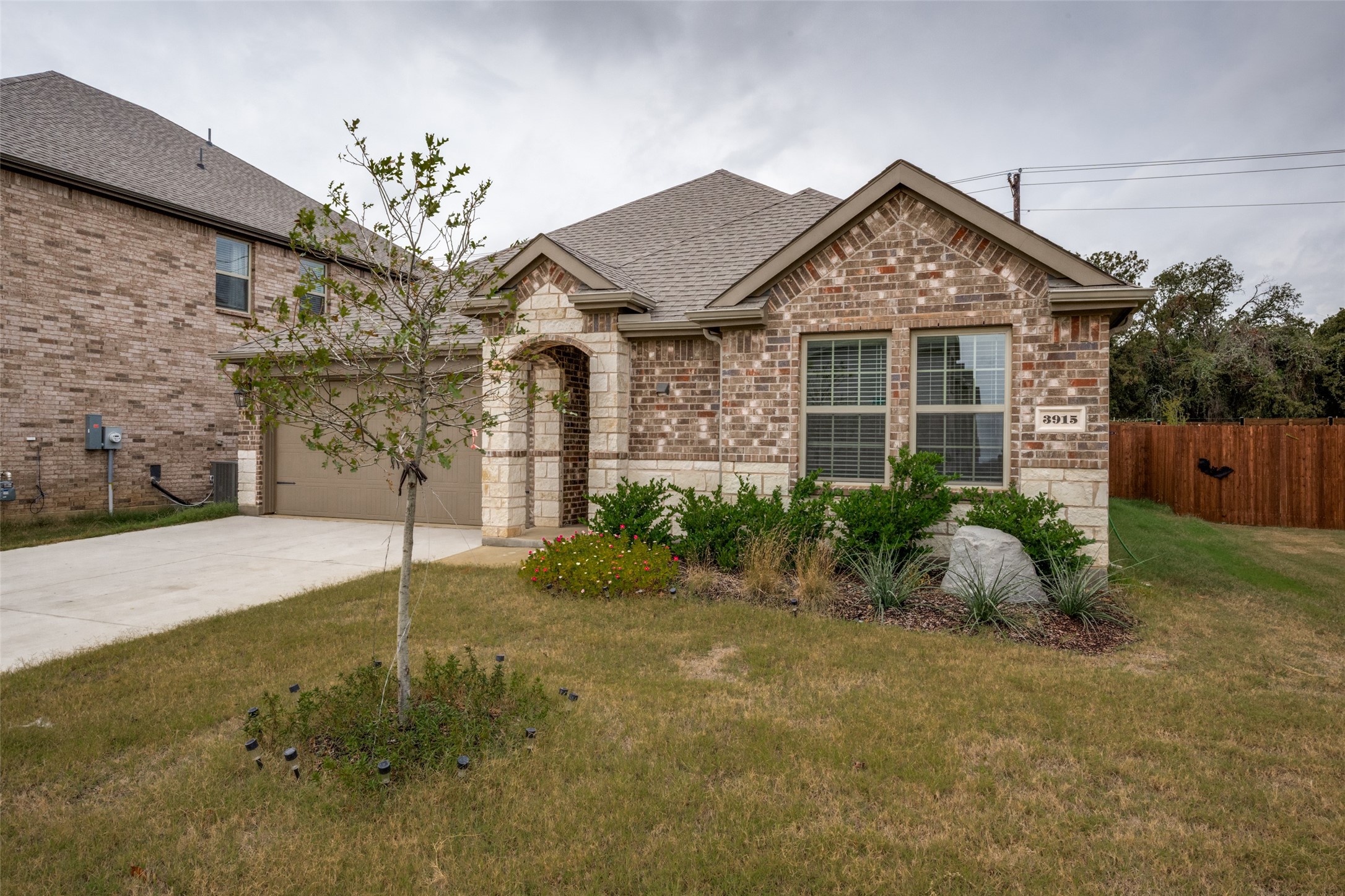3915 Silver City Avenue Aubrey TX 76227