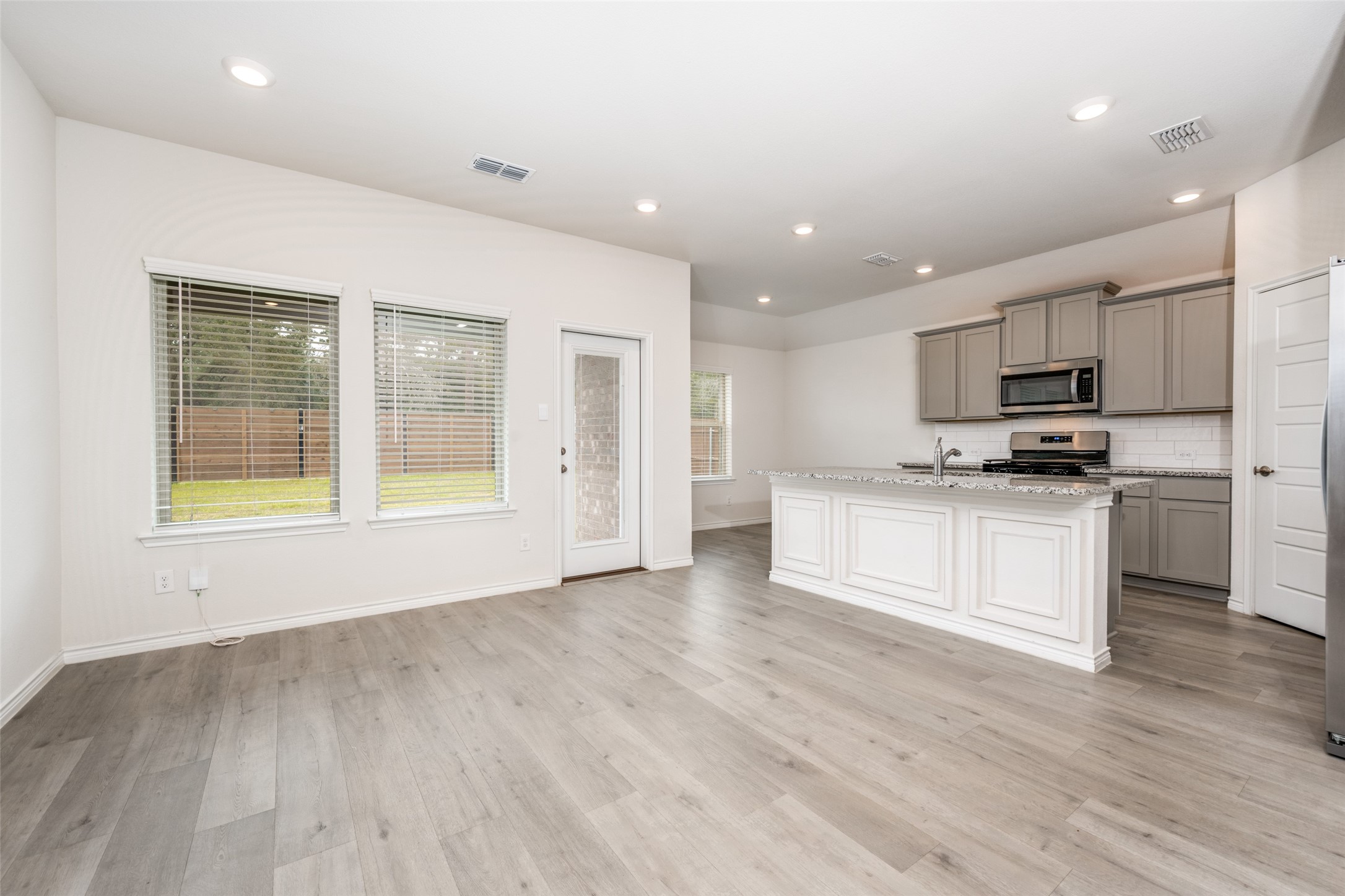 3915 Silver City Avenue Aubrey TX 76227