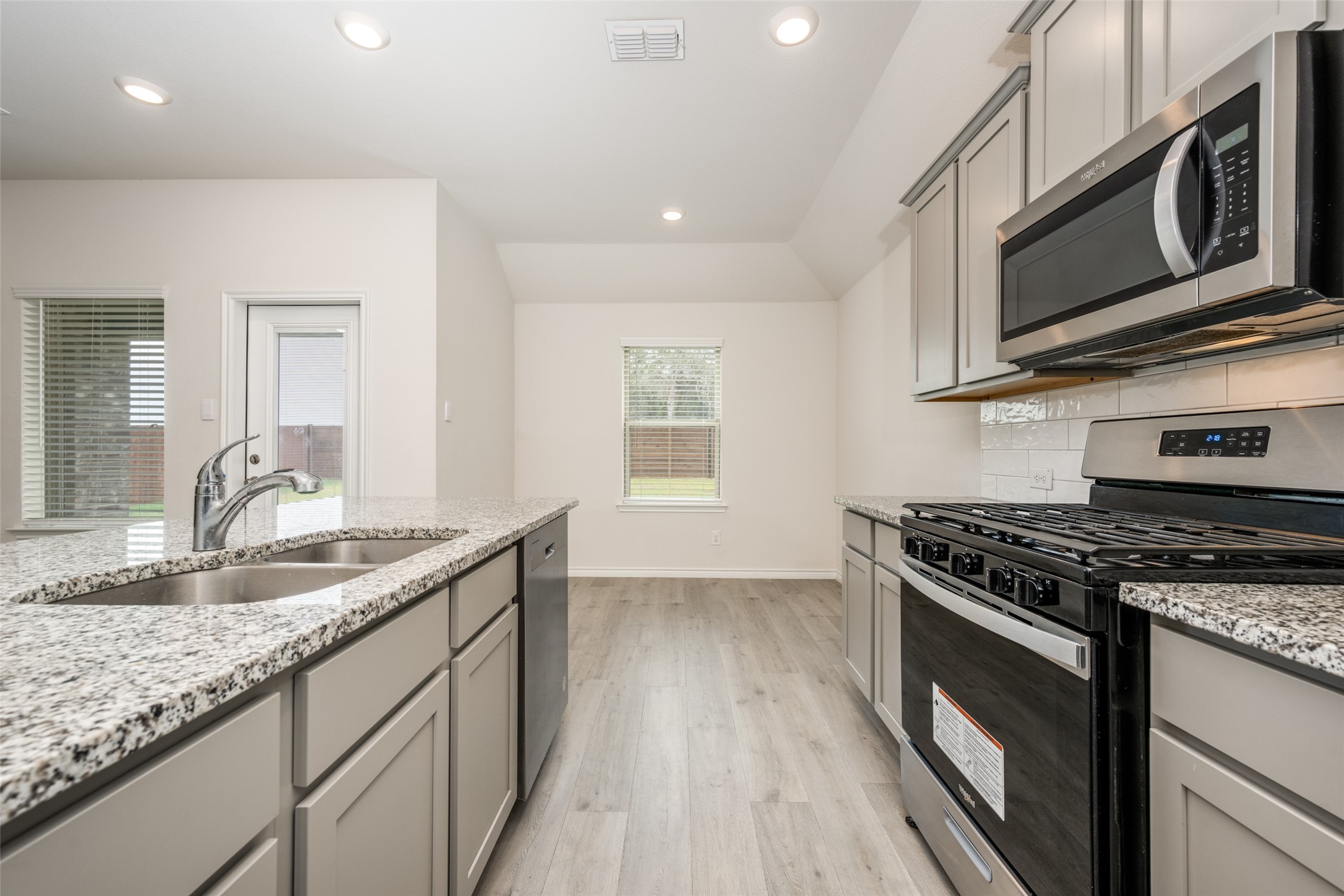 3915 Silver City Avenue Aubrey TX 76227