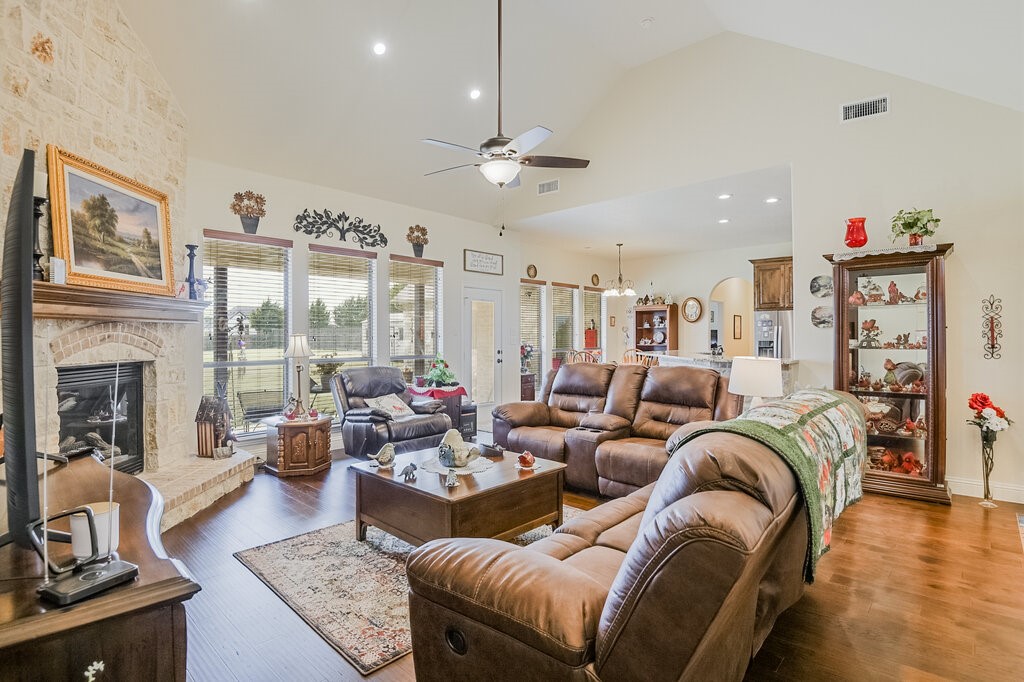 5830 Shiloh Forest Drive Midlothian TX 76065