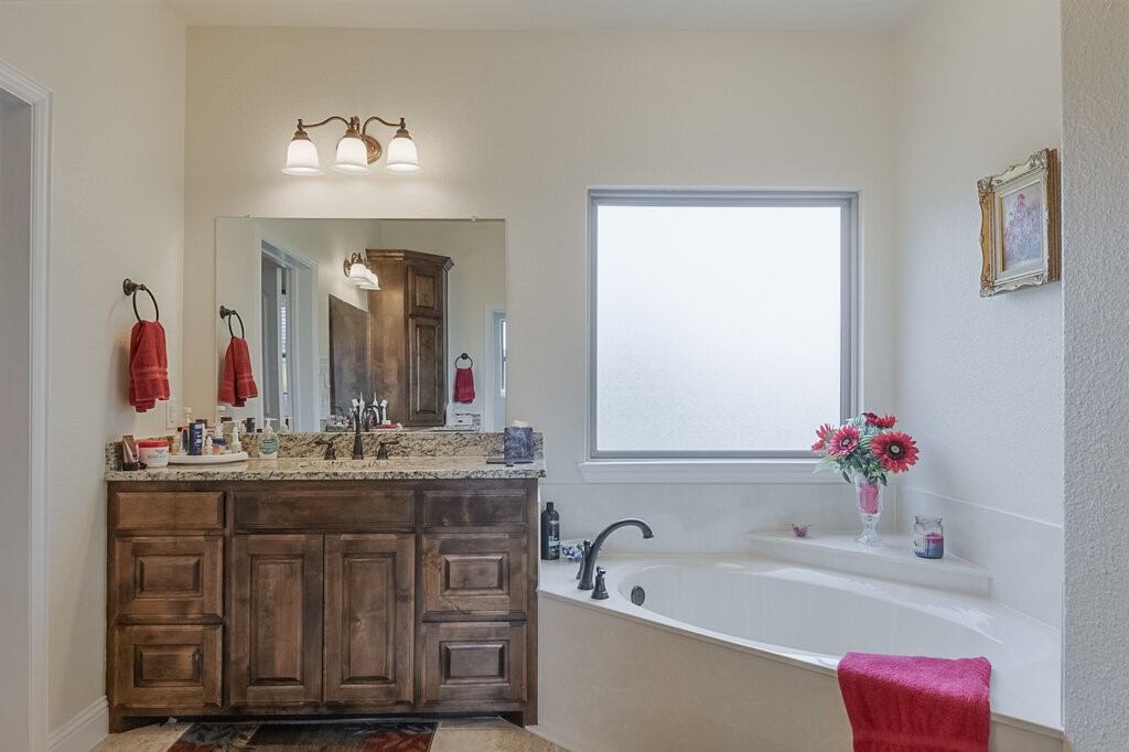 5830 Shiloh Forest Drive Midlothian TX 76065