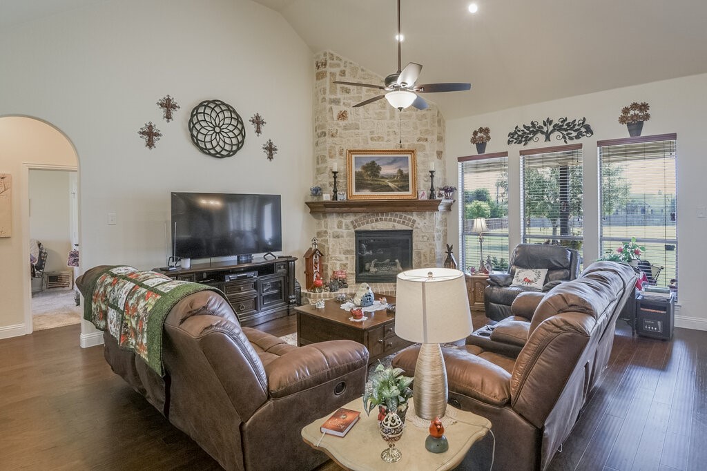 5830 Shiloh Forest Drive Midlothian TX 76065