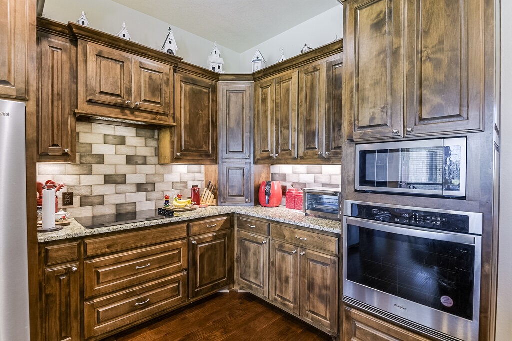 5830 Shiloh Forest Drive Midlothian TX 76065