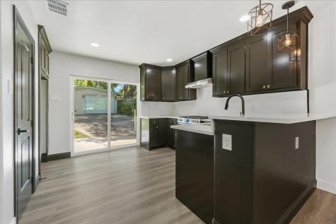1918 Elmwood Boulevard Dallas TX 75224
