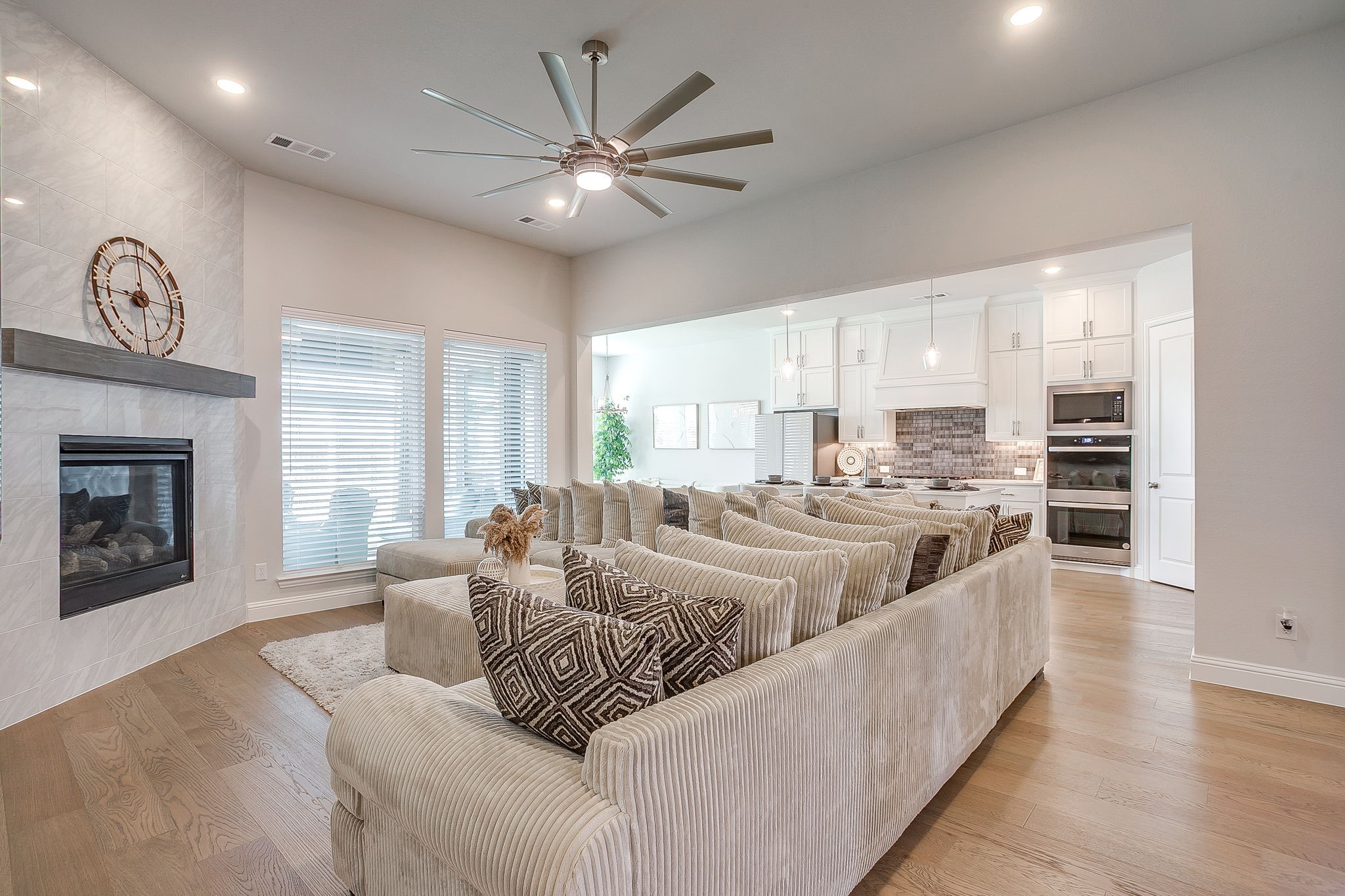 1800 Flowerfield Lane Mansfield TX 76063