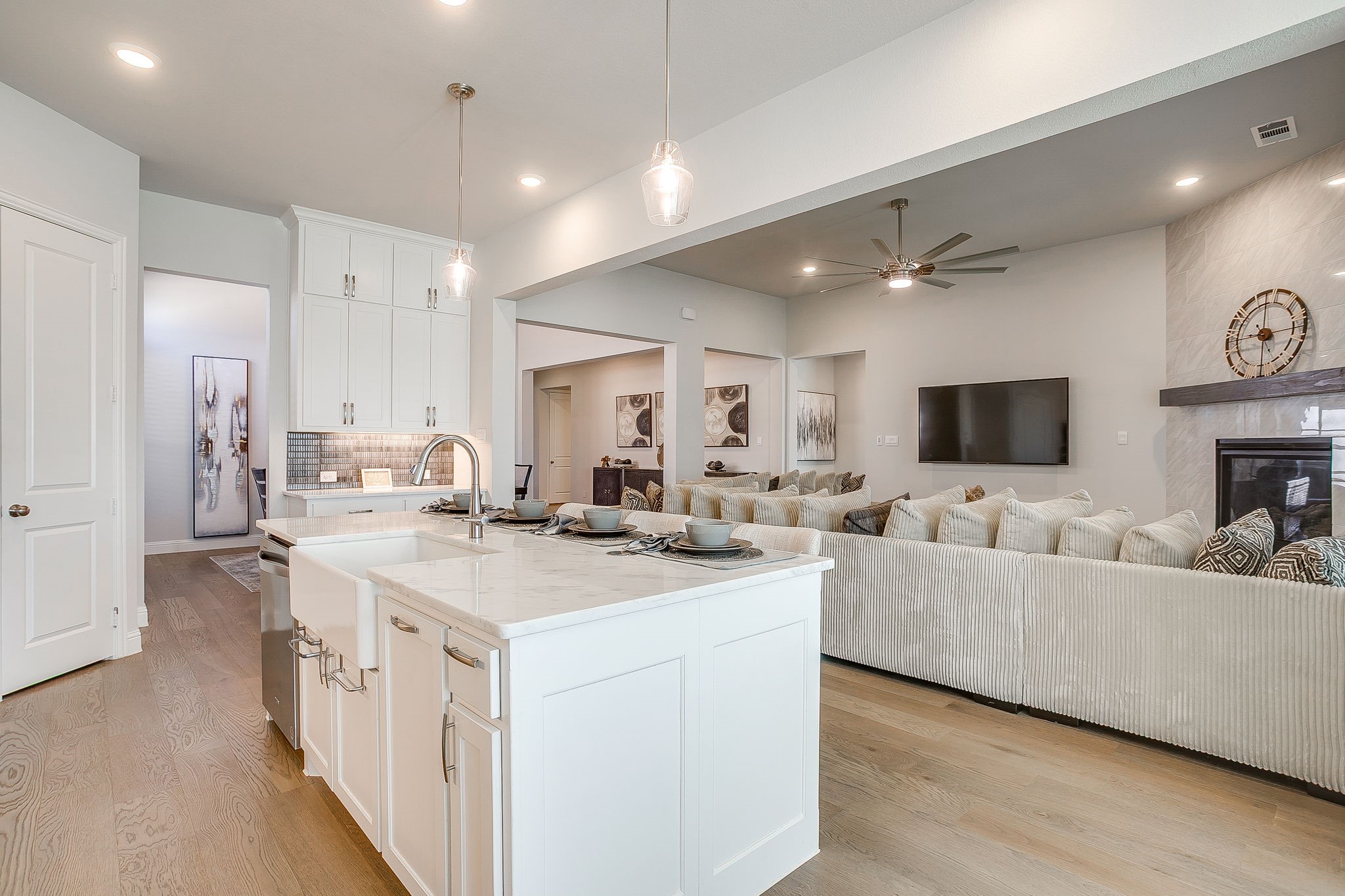 1800 Flowerfield Lane Mansfield TX 76063
