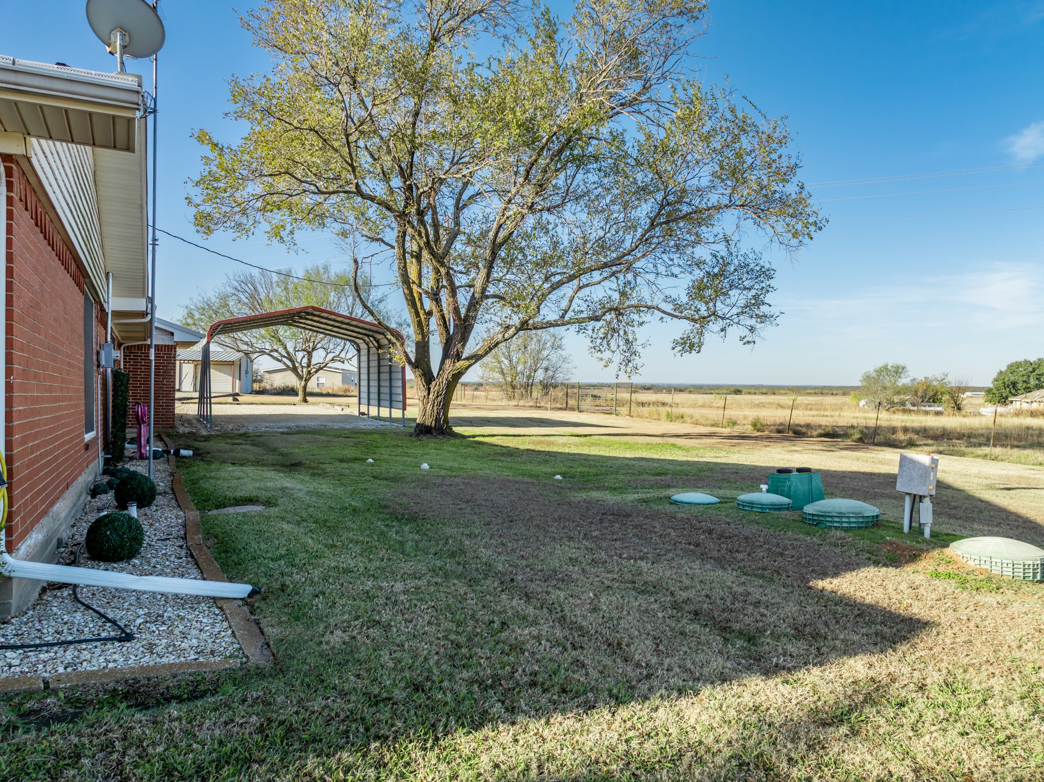 891 Hcr 2124 Loop Whitney TX 76692