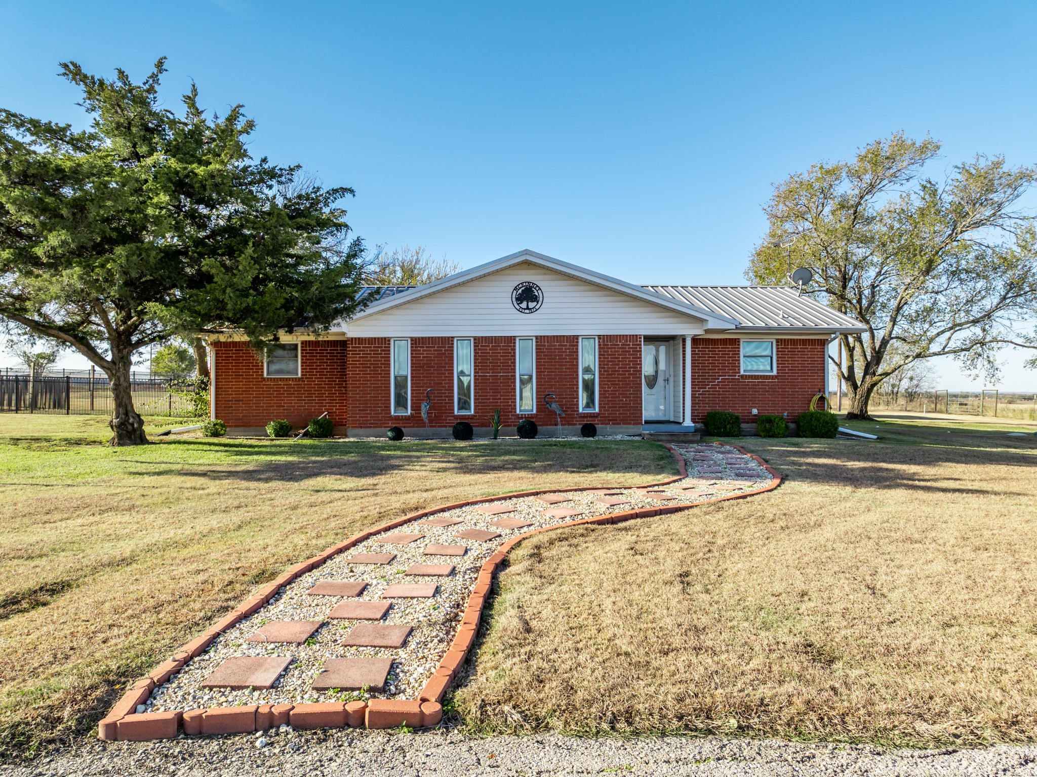 891 Hcr 2124 Loop Whitney TX 76692