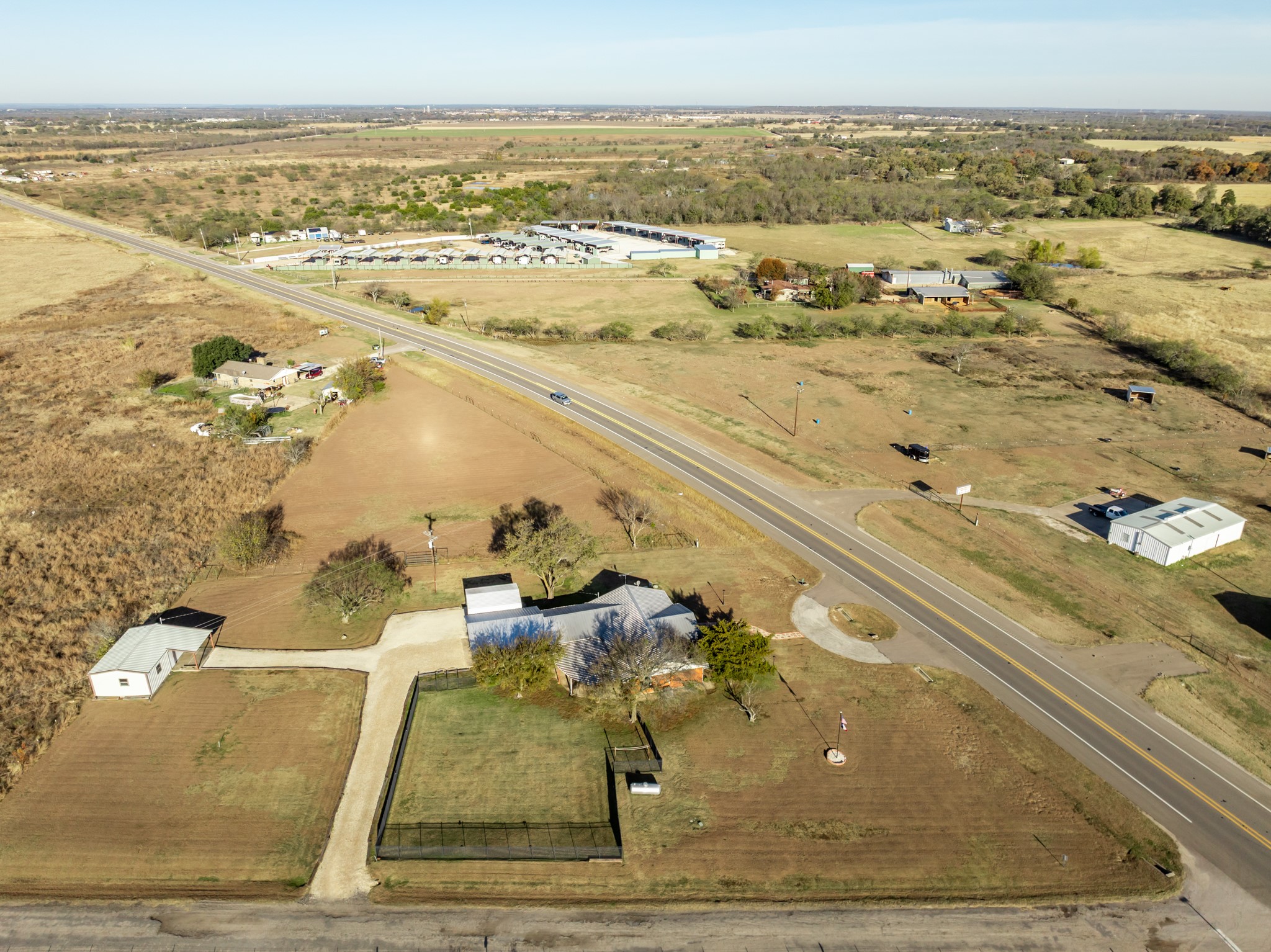 891 Hcr 2124 Loop Whitney TX 76692