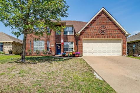 1004 Hidden View Court Burleson TX 76028